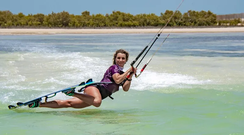 Kite Surfing in Qatar